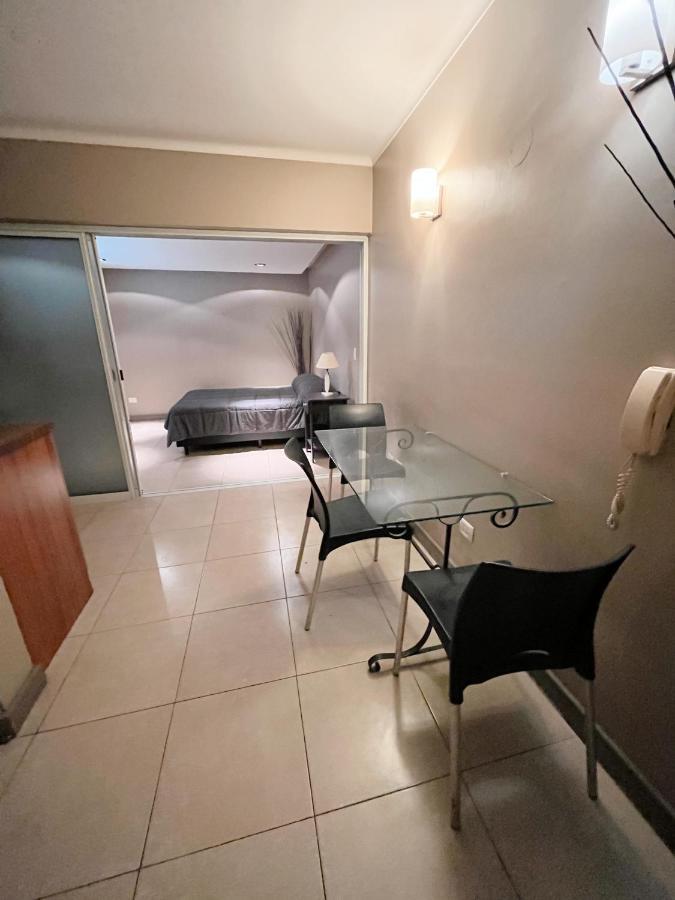 Departamentos Mitre Apartment Mendoza Bagian luar foto